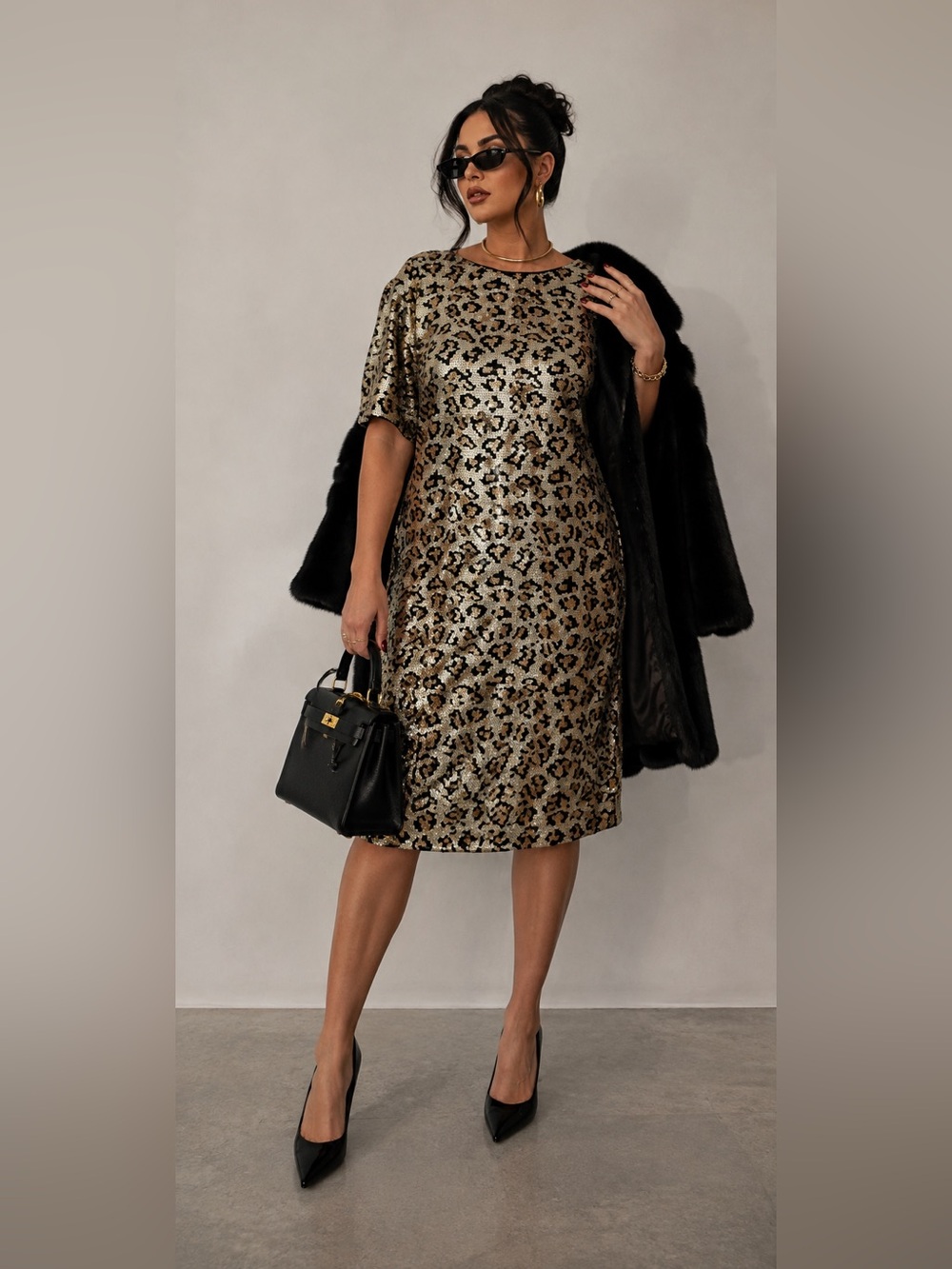 Betsey Johnson Animal Print mini sequin dress gold and  black SZ 10 Mob Wife